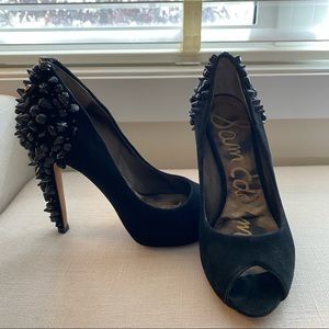 Sam Edelman spiked heels suede, size 6